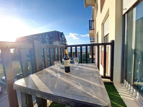 Appartement 3 pièces, vue sur mer, piscine et Tennis